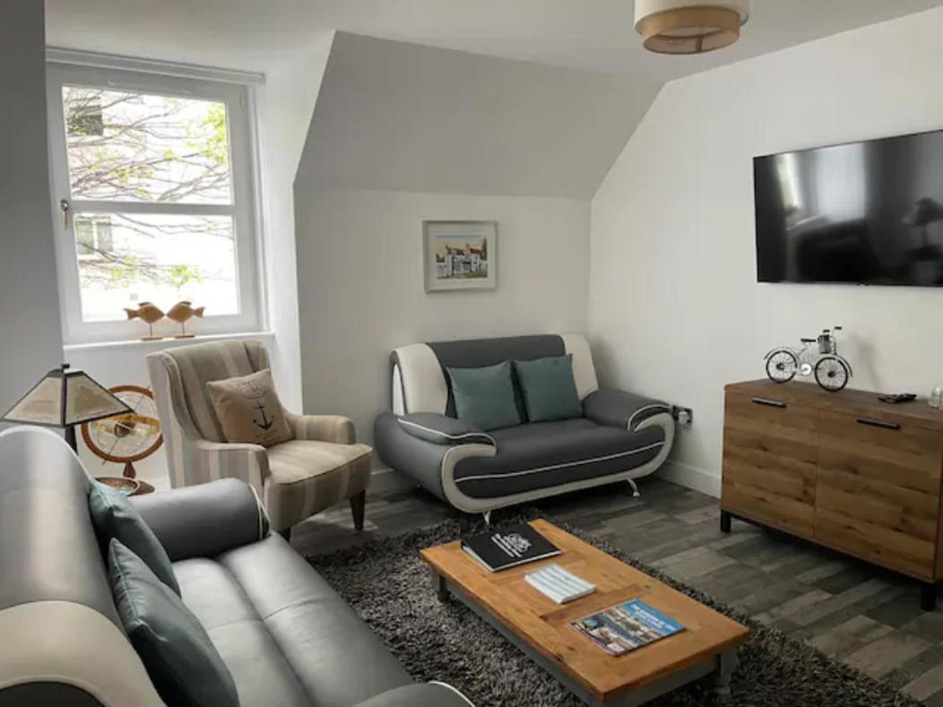 The Holiday Hoose Kinghorn Экстерьер фото