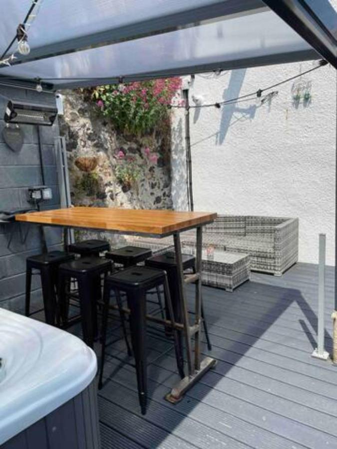 The Holiday Hoose Kinghorn Экстерьер фото